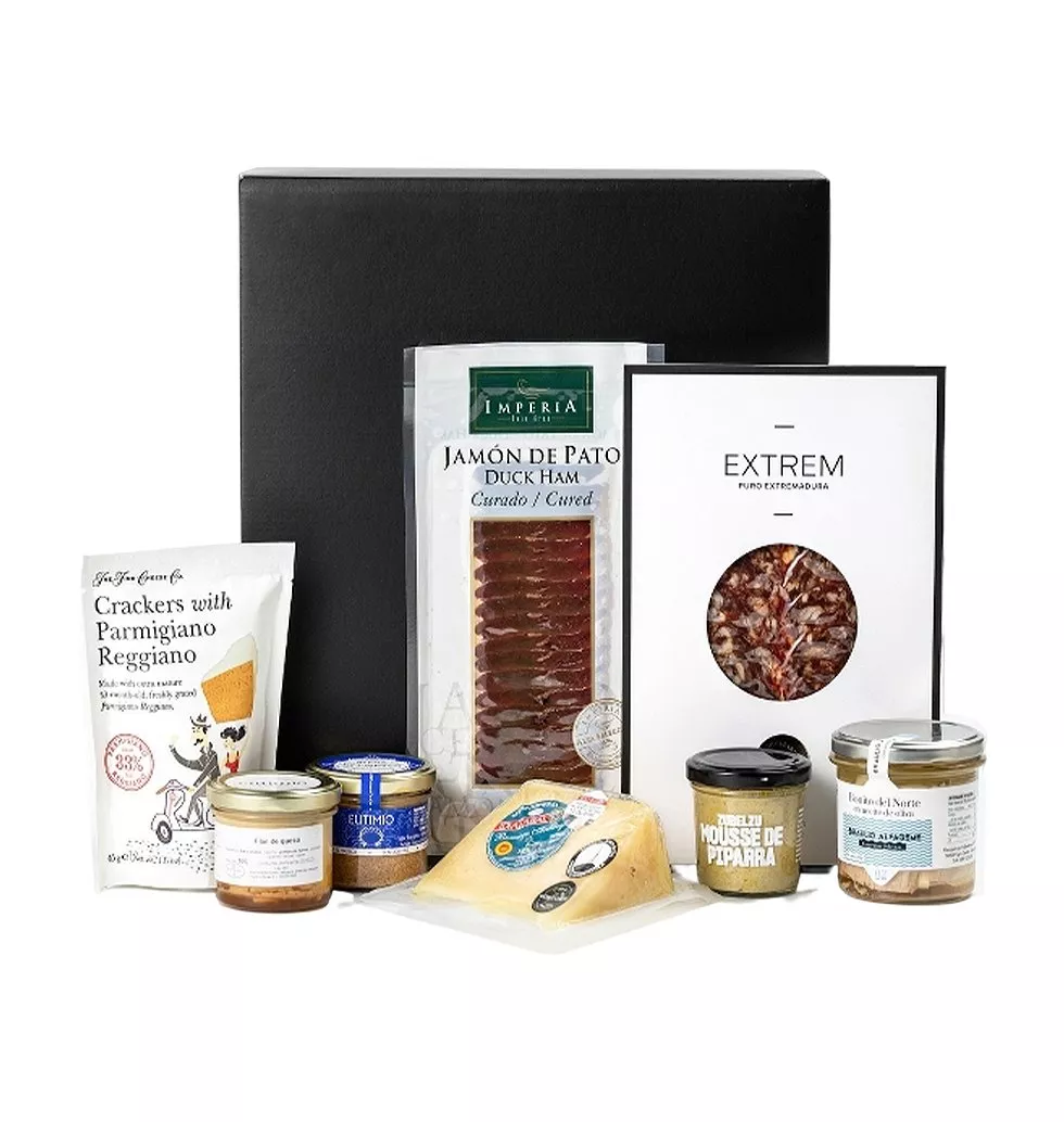 Rich Idiazabal Cheese and Salchichon Set