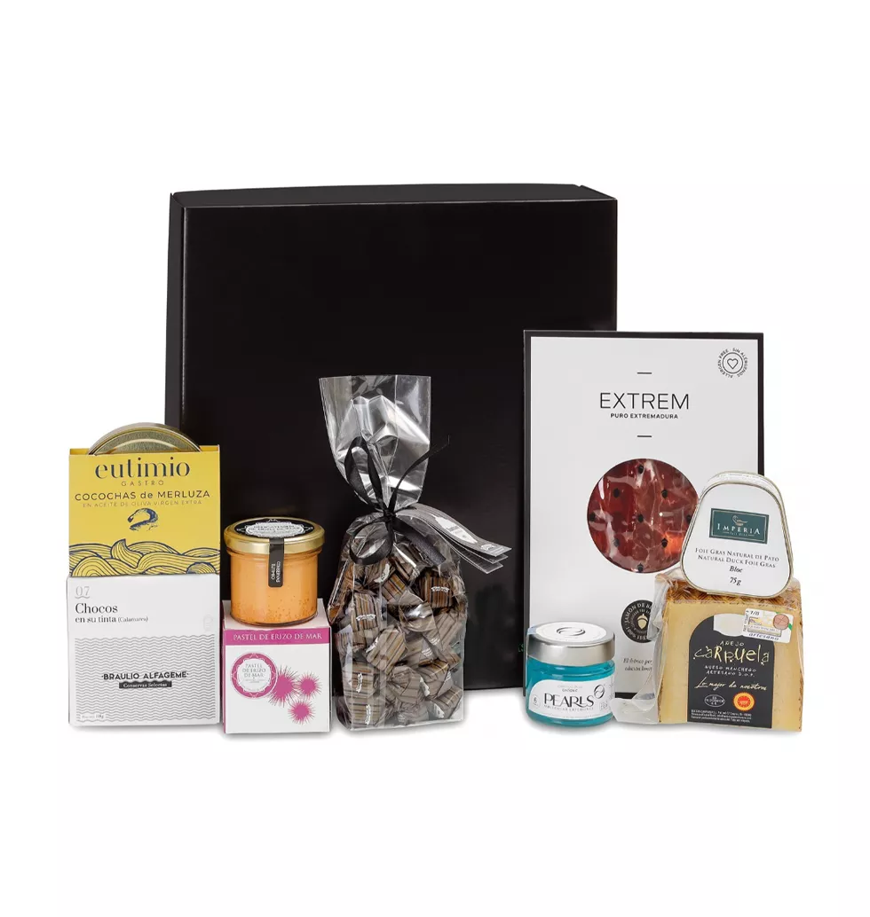 Delectable Favorites Gift Hamper