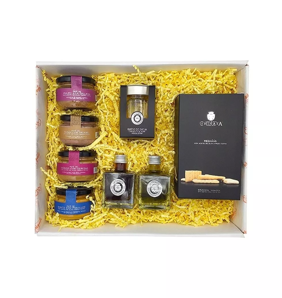Artisanal Cheese and Regañás Snack Set