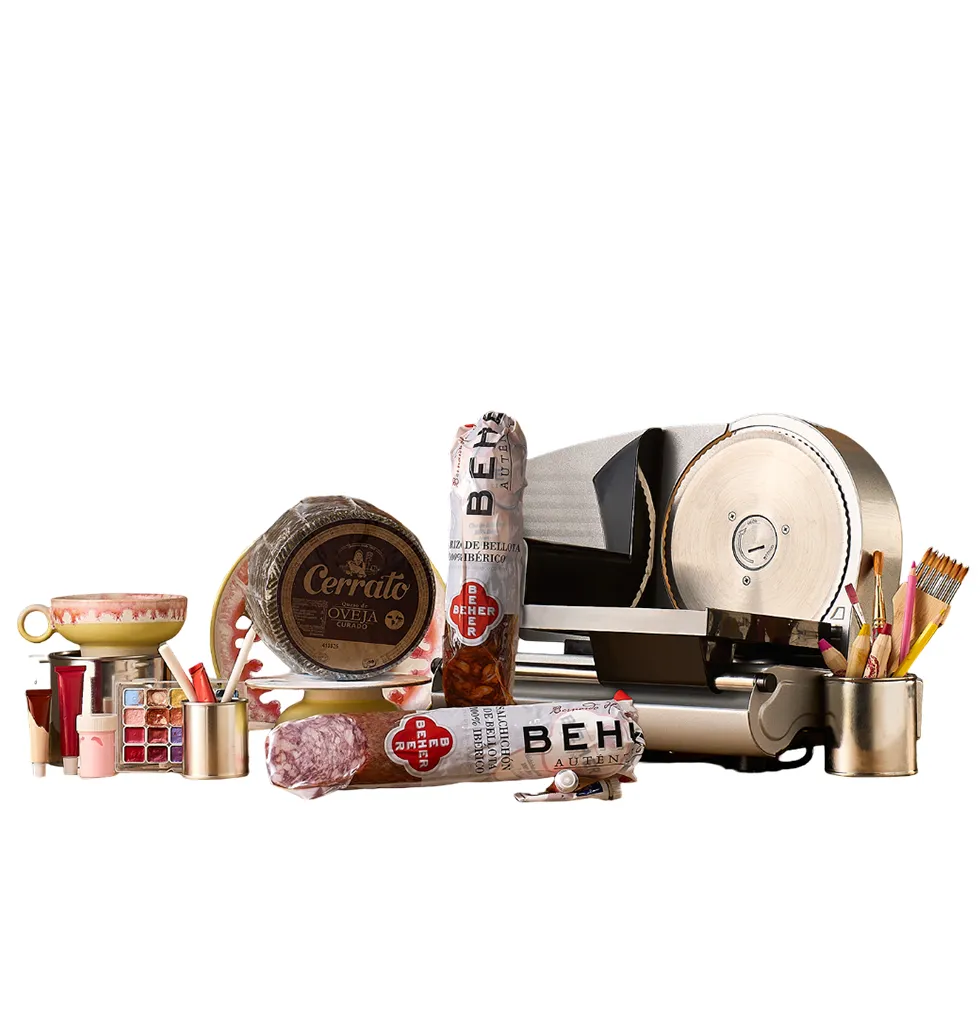 Artisan Charcuterie Gift Ensemble