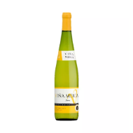 Premium Spanish Wine & Treat Set