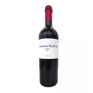 The Connoisseur’s Choice: Wine & Treats