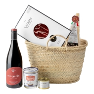 Fine Wine & Savory Delights Pack